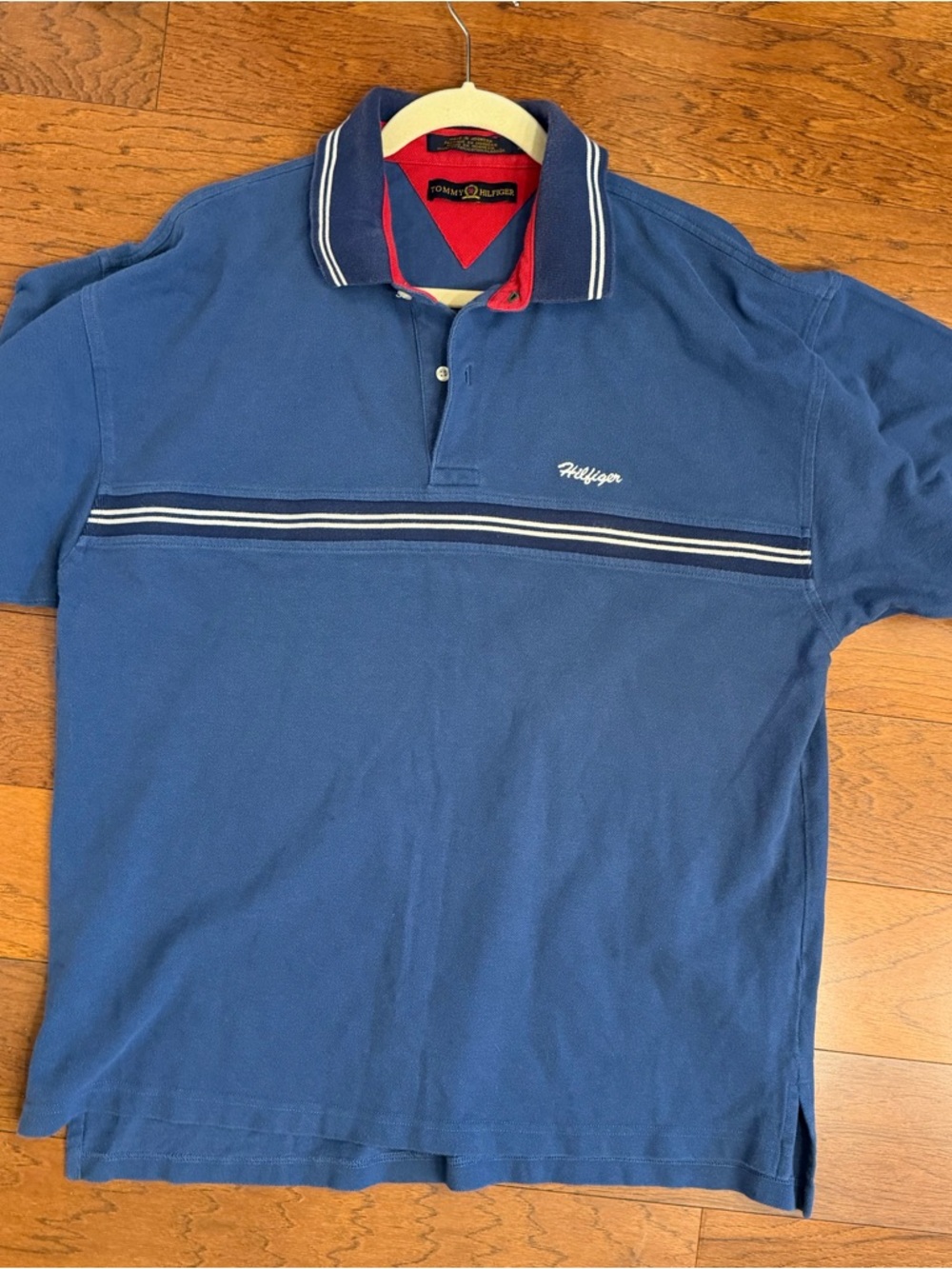 Tommy Hilfiger men’s Blue Polo Shirt w/ accent stripe 100% cotton size XL